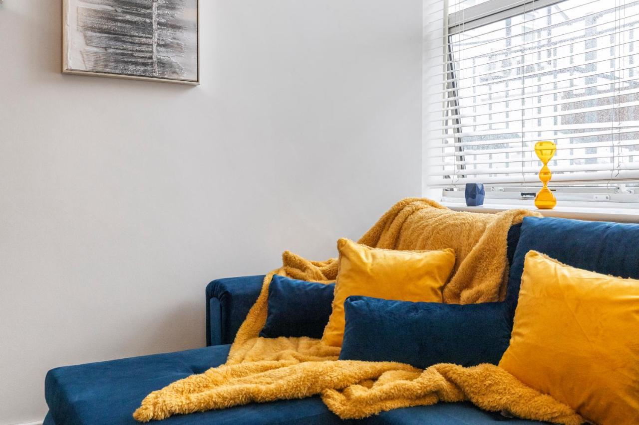 Modern Flat In Central Golders Green London Ngoại thất bức ảnh