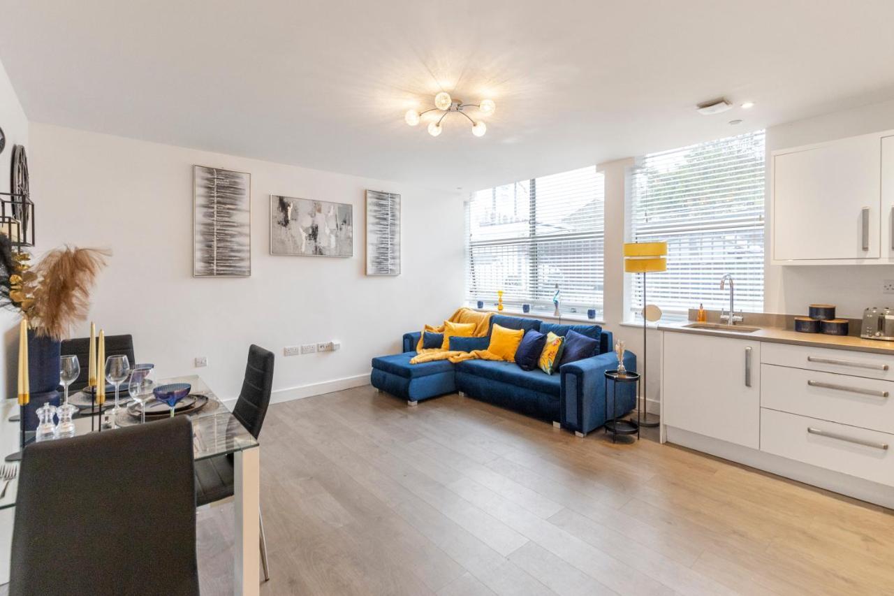 Modern Flat In Central Golders Green London Ngoại thất bức ảnh